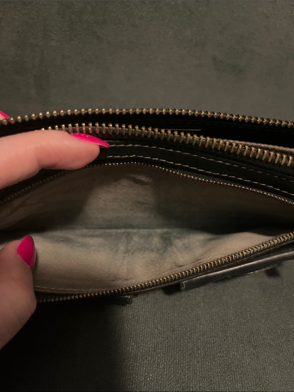 Marc Jacobs Black Leather Wallet with Gold Hardware - Picture 15 of 15